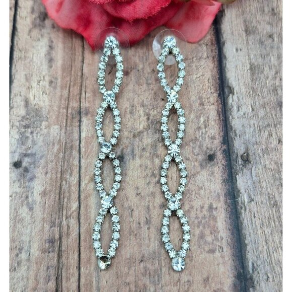 Long Dangle Silver Tone Crystal Rhinestone Earrings Formal Event Runway 3" MINT - Picture 3 of 6